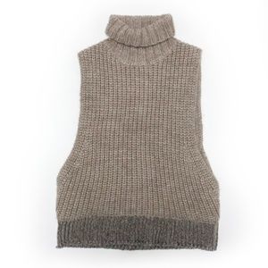 Alpaca/Wool Blend Chunky-Knit Turtleneck Vest M